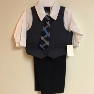 Van Heusen 4 piece baby suit